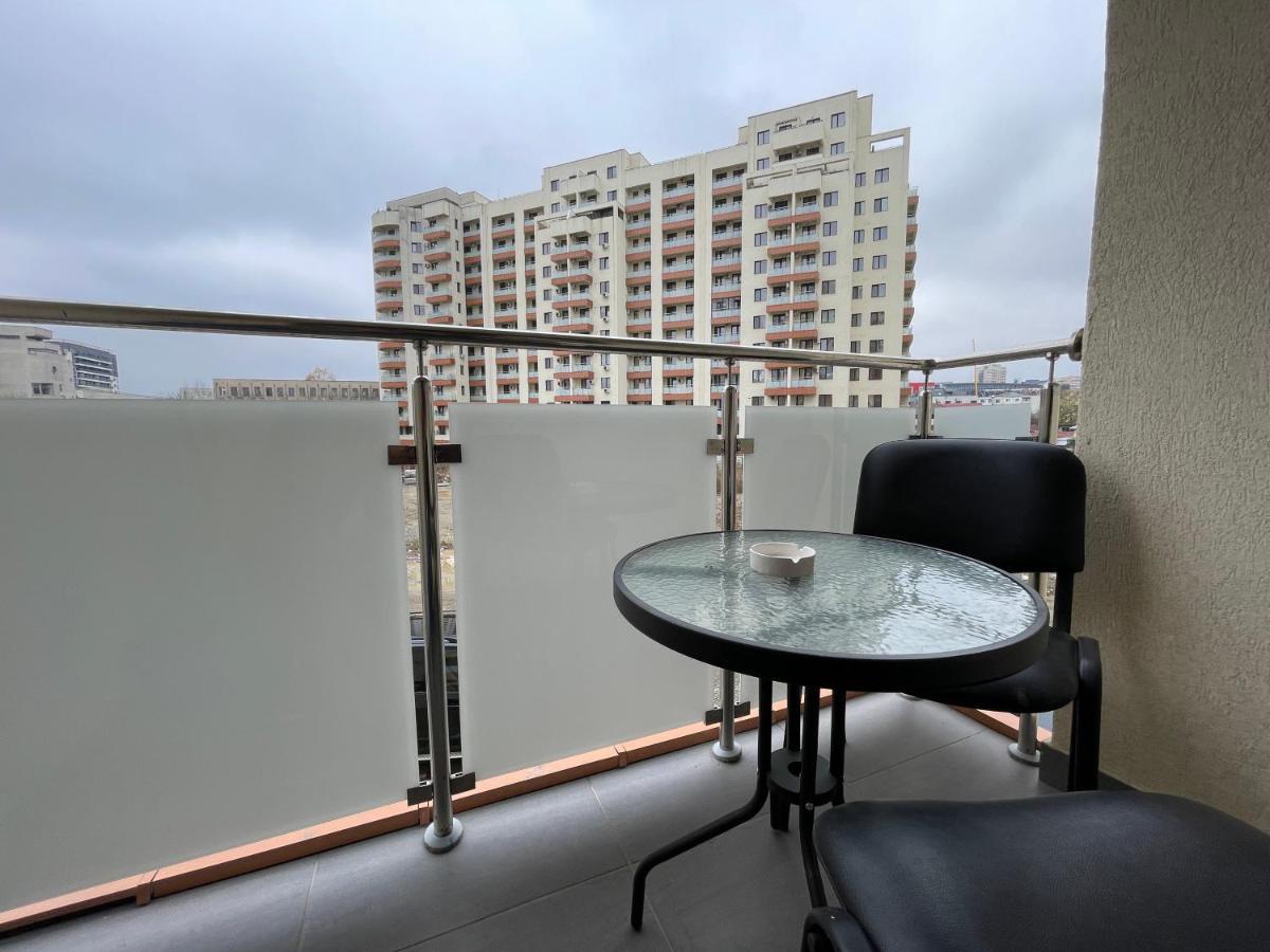 Apartment Near Palas Mall Iasi Buitenkant foto
