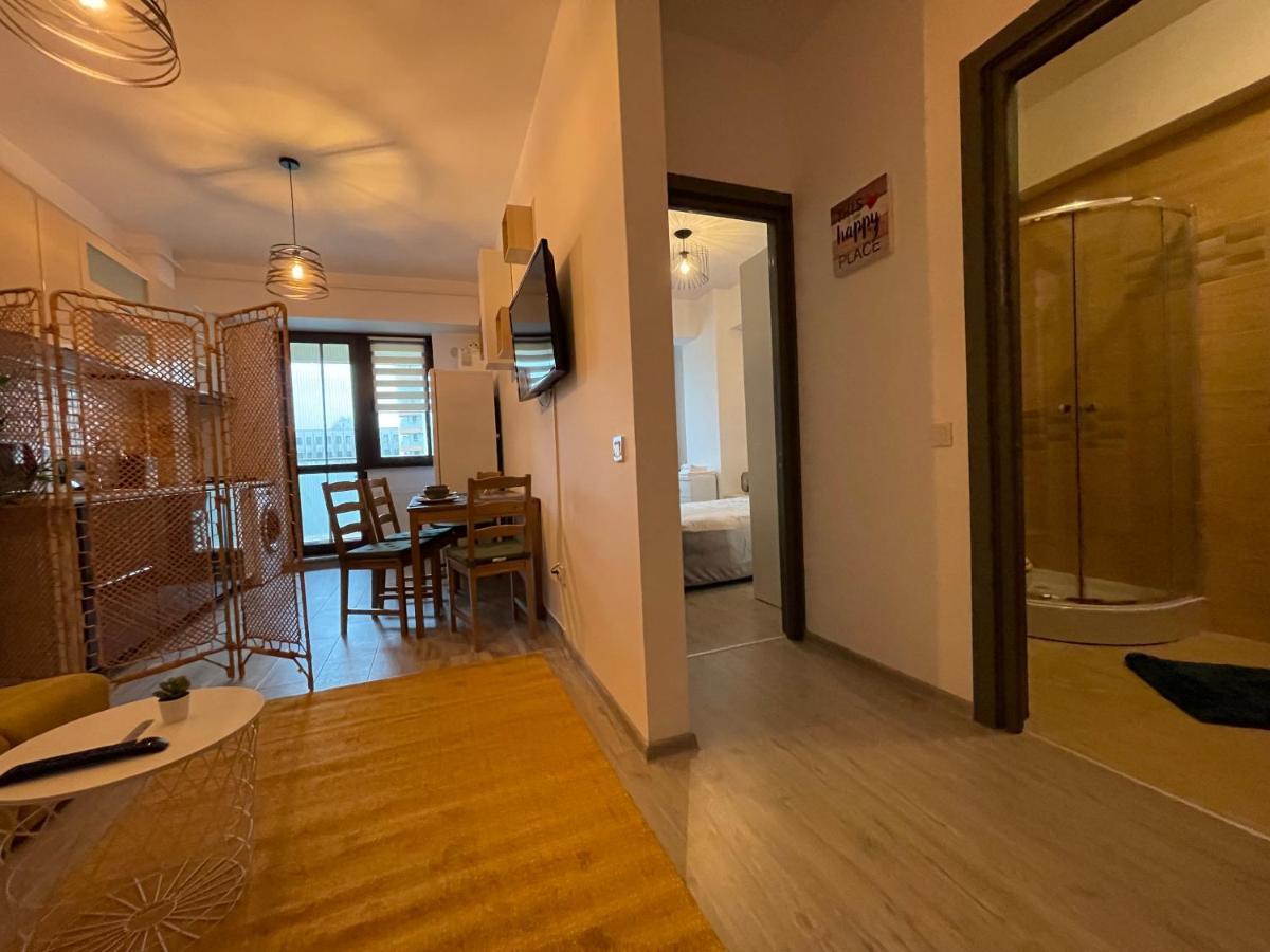 Apartment Near Palas Mall Iasi Buitenkant foto